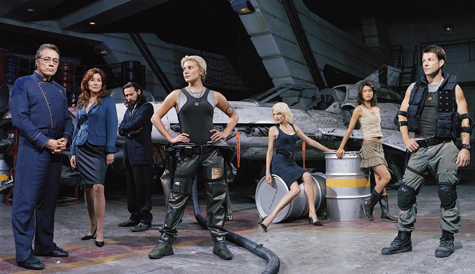 بازیگران اصلی فصل اول سریال Battlestar Galactica