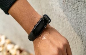 مقاومت در برابر نفوذ آب شیائومی می بند ۴