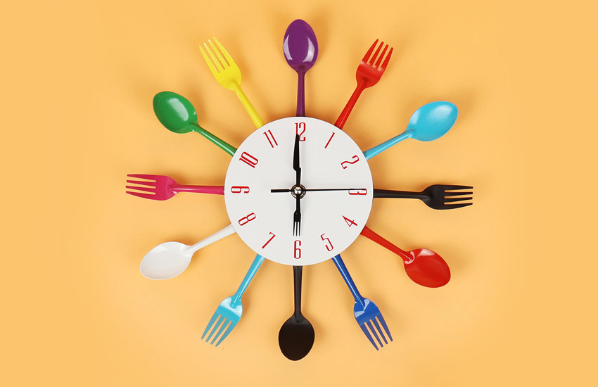 خرید ساعت دیواری - طرح متناسب با آشپزخانه