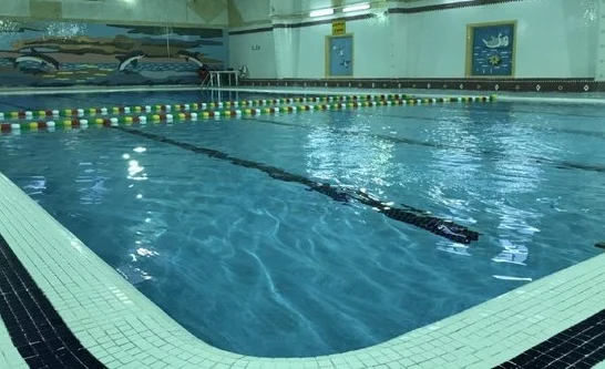 Does swimming pool cause urinary tract infections?